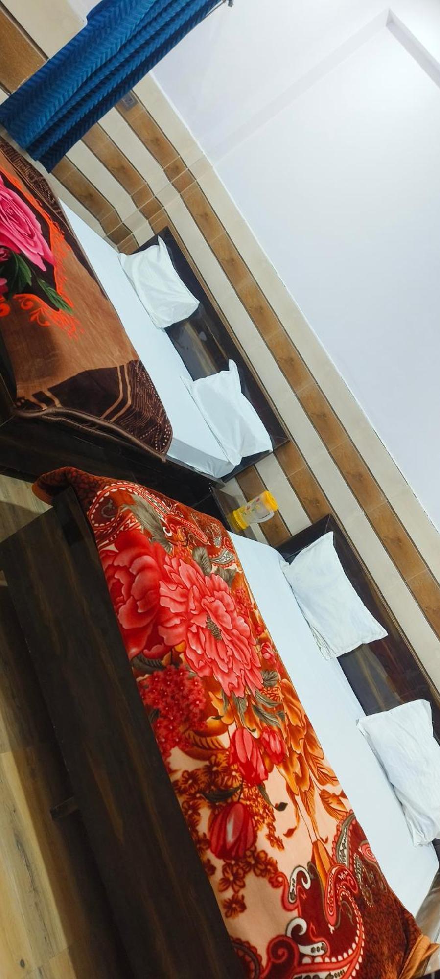 Hotel K.D.Dham Near Prem Mandir1 à Vrindāvan Extérieur photo