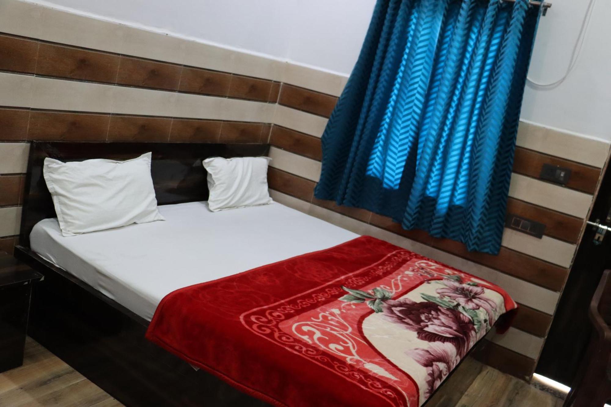 Hotel K.D.Dham Near Prem Mandir1 à Vrindāvan Extérieur photo