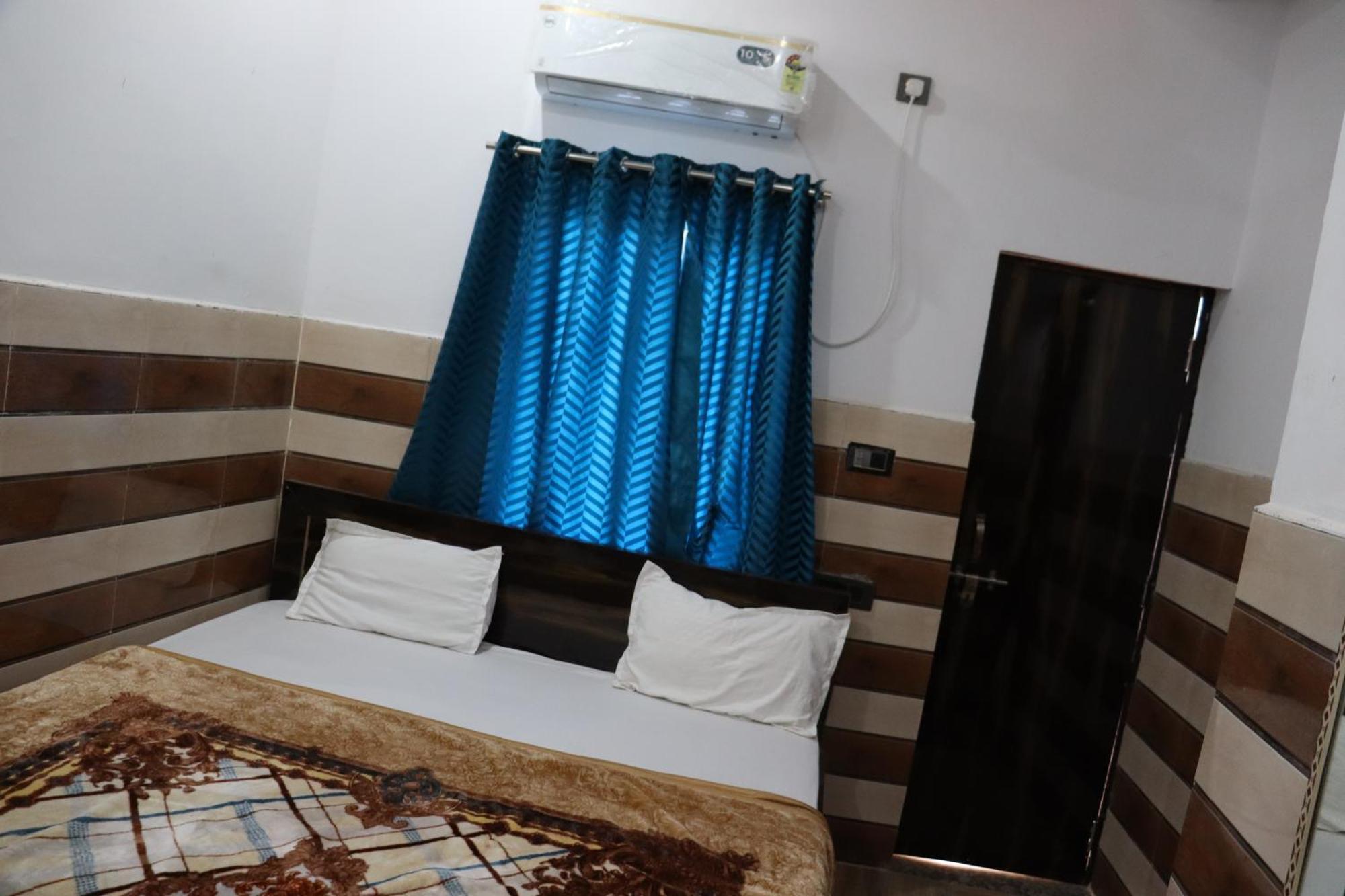 Hotel K.D.Dham Near Prem Mandir1 à Vrindāvan Extérieur photo