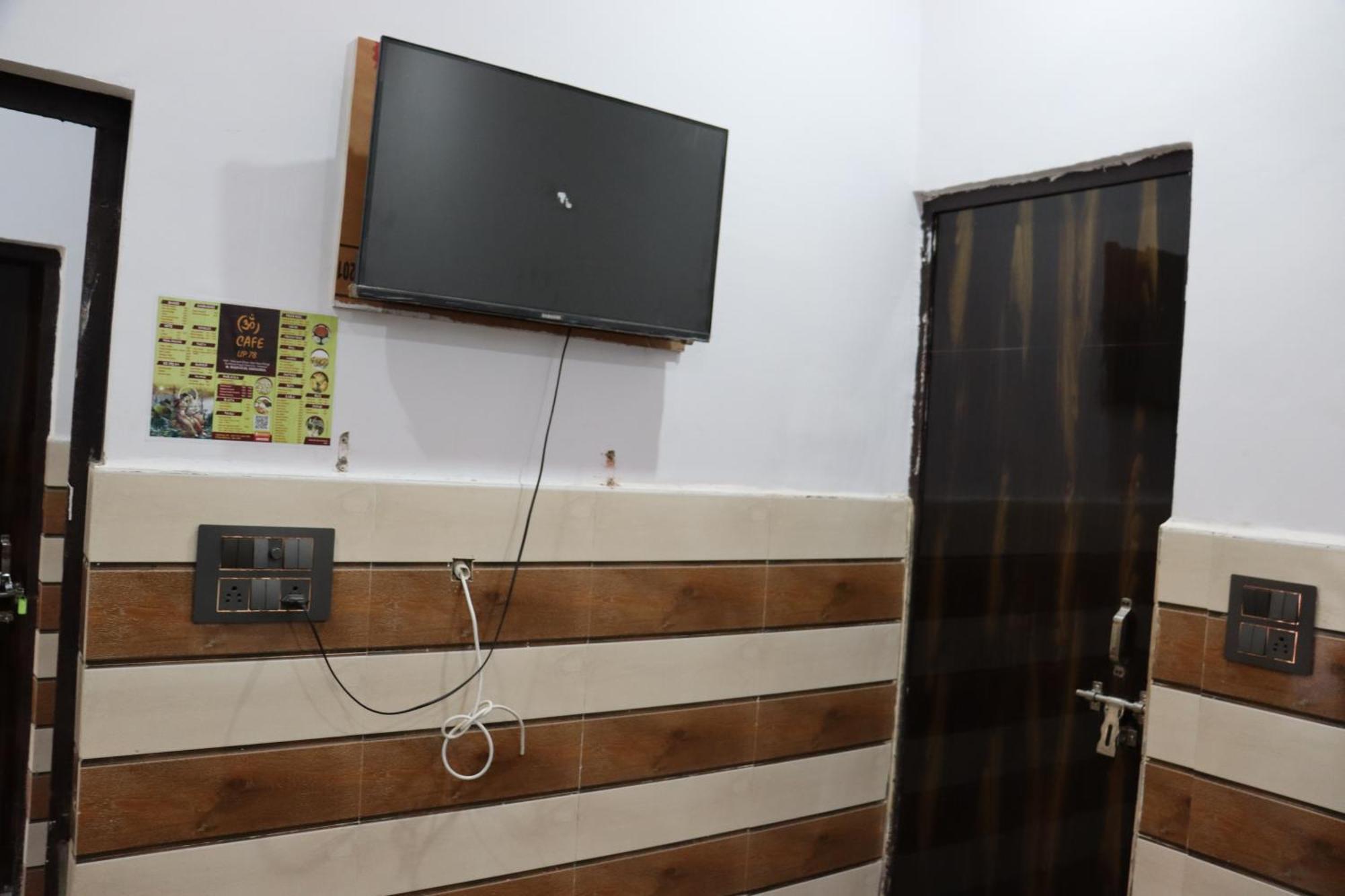 Hotel K.D.Dham Near Prem Mandir1 à Vrindāvan Extérieur photo